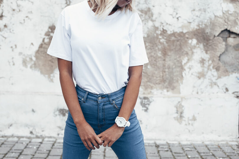 5 Ways To Wear A White T-Shirt In 2021