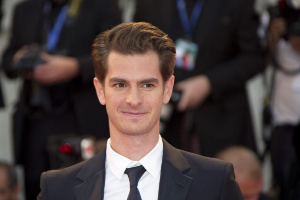 Andrew Garfield at the premiere for Hacksaw Ridge in 2016