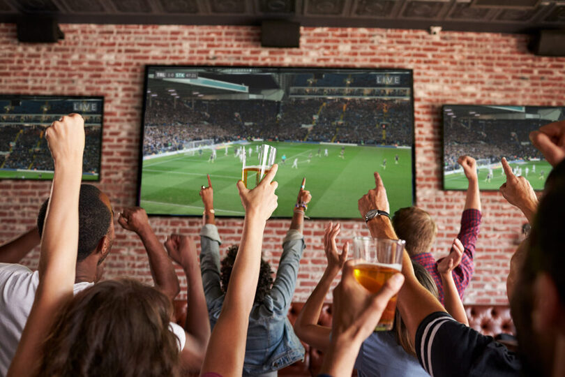 Everything You Need to Know About Opening a Successful Sports Bar